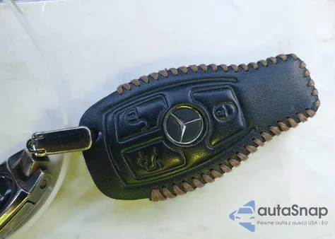 2013 Mercedes-Benz S 550 из США, поврежденный, VIN WDDNG7DB4DA502893